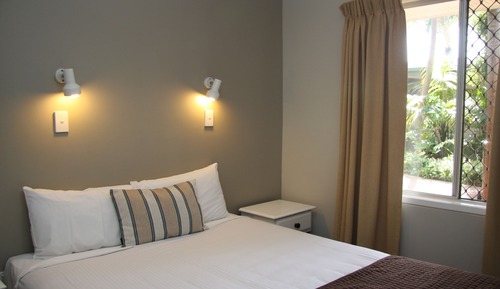 Garden Villa Two Bedroom - One Queen & One Double Bed
