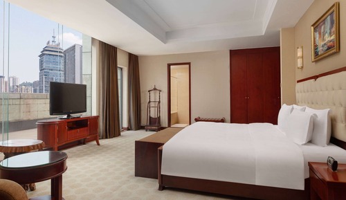 Deluxe Suite, 1 King Bed, Non Smoking
