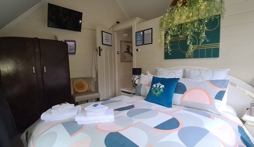 Exclusive Room