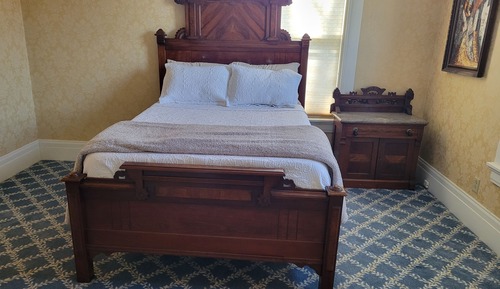 Traditional Suite, Multiple Beds, Non Smoking, Private Bathroom