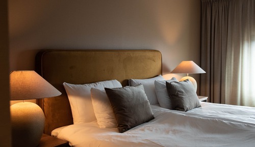 Classic Balcony (Spa is not included)