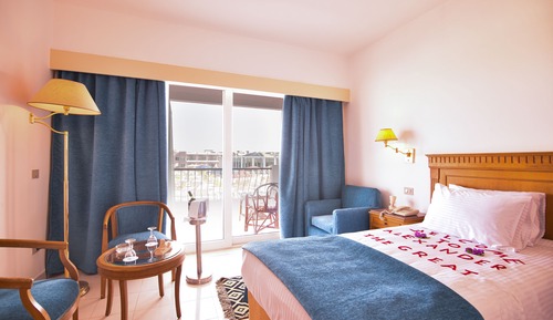 Standard Triple Room, 1 Bedroom, Sea View