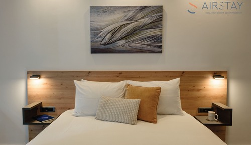 Standard Room, 1 Queen Bed, Ground Floor, City View