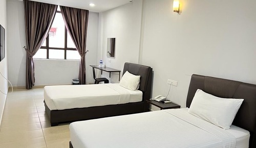 Standard Twin Room