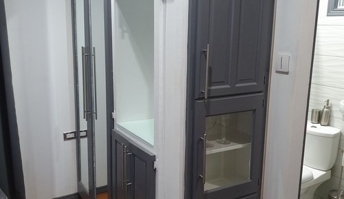 Deluxe Studio