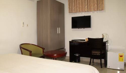 Premium Suite