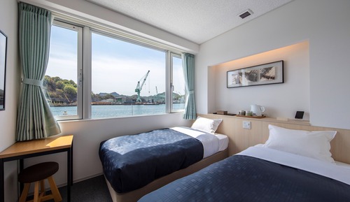Basic Twin Room