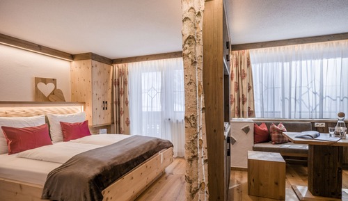 Junior Studio Suite