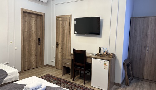 Family Triple Room, Courtyard View