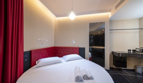 Romantic Room
