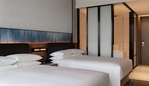 Deluxe Room, 2 Double Beds, Non Smoking, Garden View