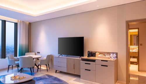 Family Room, 1 King Bed, Connecting Rooms