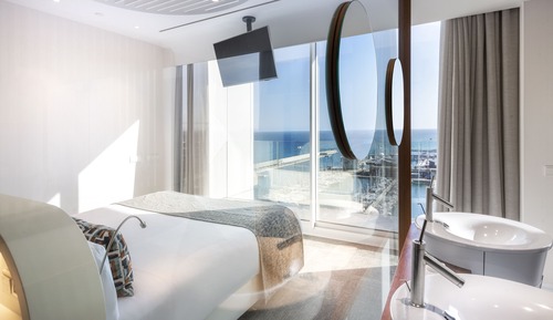 Signature Suite