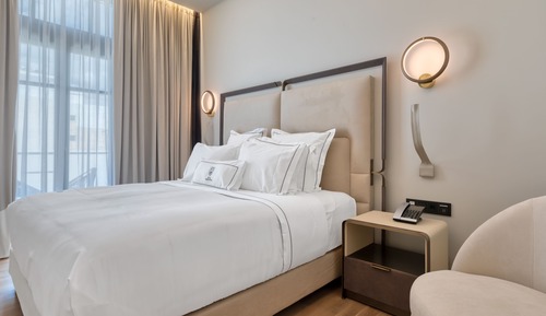 Deluxe Double City View