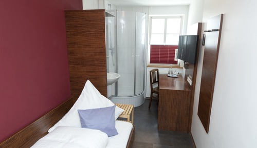 Basic Single Room