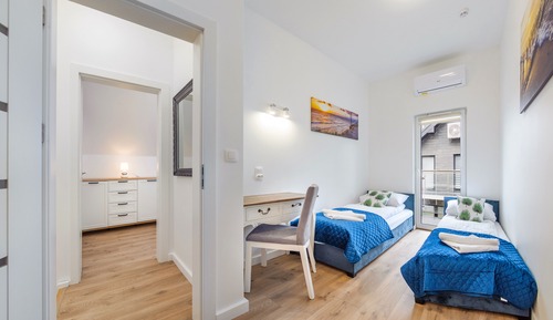 Apartment (3A)