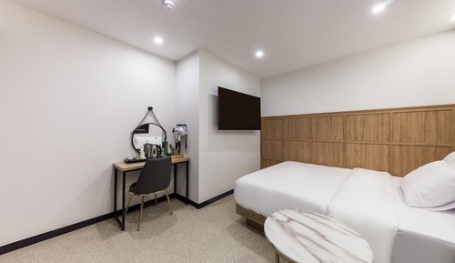 Room (Standard room)