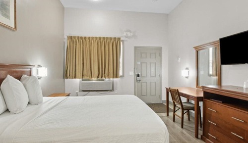 Standard Single Room, 1 Queen Bed, Non Smoking