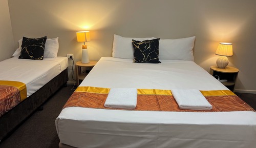 Comfort Twin Room