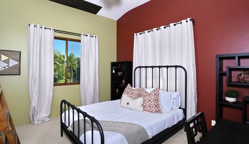 Villa (Multiple Bedrooms)