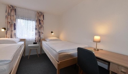 Economy Twin Room, Shared Bathroom, Garden View