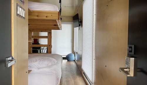 Comfort Cabin