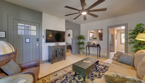 House (2 Bedrooms)