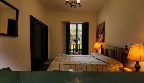 Economy Room