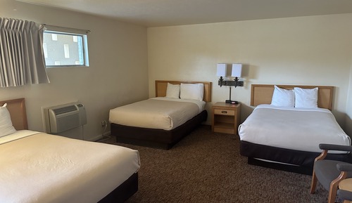 Triple Room