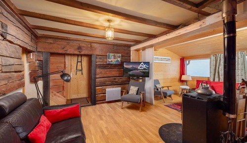 Chalet (3 Bedrooms)