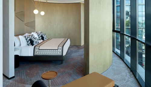 Executive Suite, 1 King Bed, Non Smoking