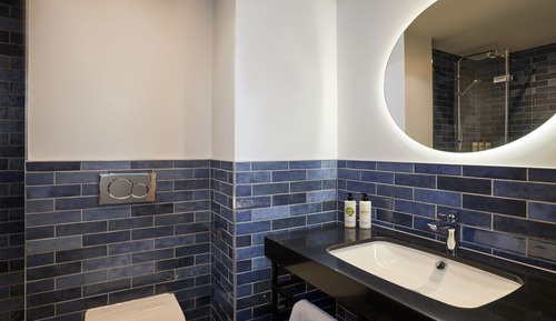 Premium Room, 1 King Bed