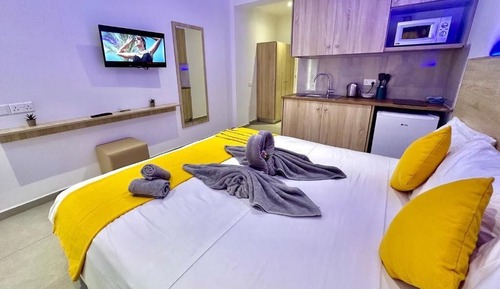 Superior Studio, Pool Access, Ground Floor