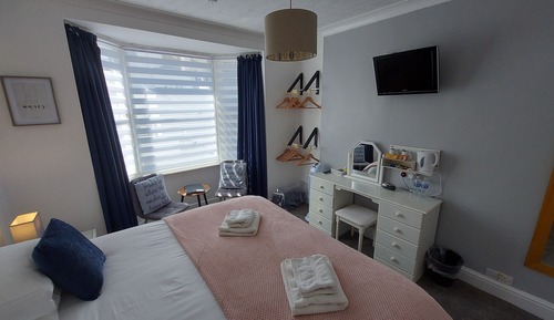 Deluxe Double or Twin Room