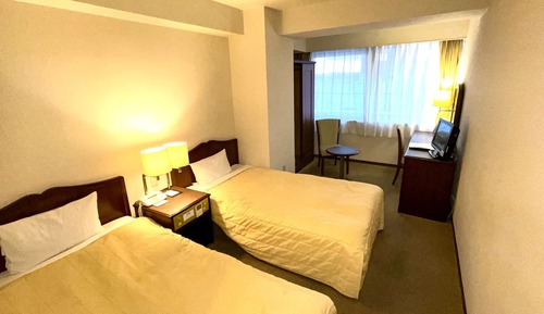 Standard Twin Room, Smoking