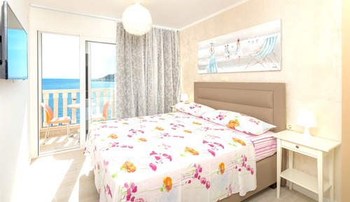 Premium Apartment