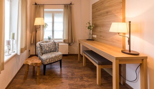 Classic Twin Room