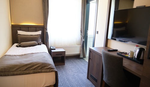 Basic Single Room
