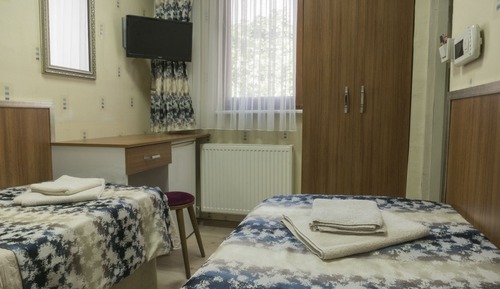 Comfort Twin Room
