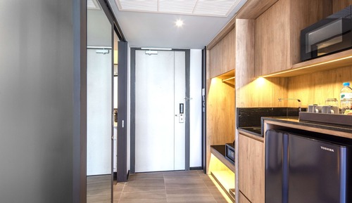 Superior Room, 2 Twin Beds, Non Smoking, Microwave
