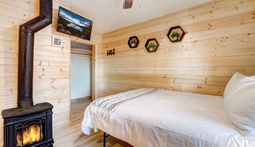 Honeymoon Room