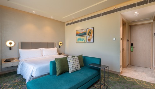 Standard Room, 1 King Bed