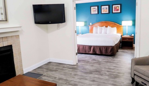 Suite, Multiple Beds, Non Smoking