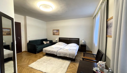 Deluxe Quadruple Room