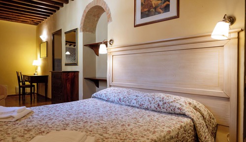Classic Apartment, 1 Double Bed, Garden View