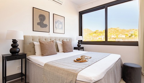 Apartment, 2 Bedrooms, Balcony, City View