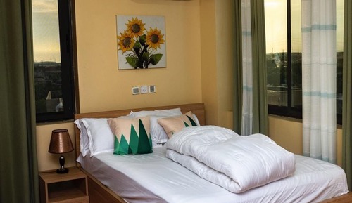 Deluxe Double Room Single Use