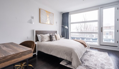 Exclusive Townhome, 4 Bedrooms, Kitchen