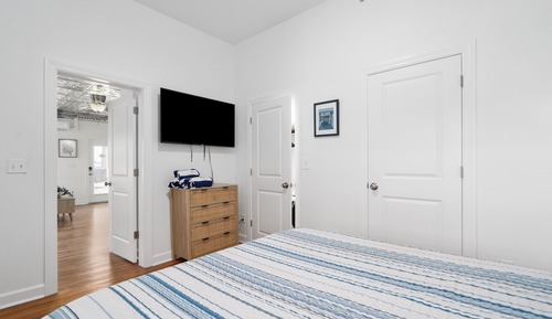 La Tortuga Suite 8