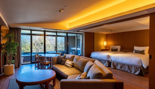 Luxury Suite